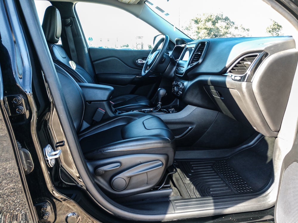 2020 Jeep Cherokee Altitude