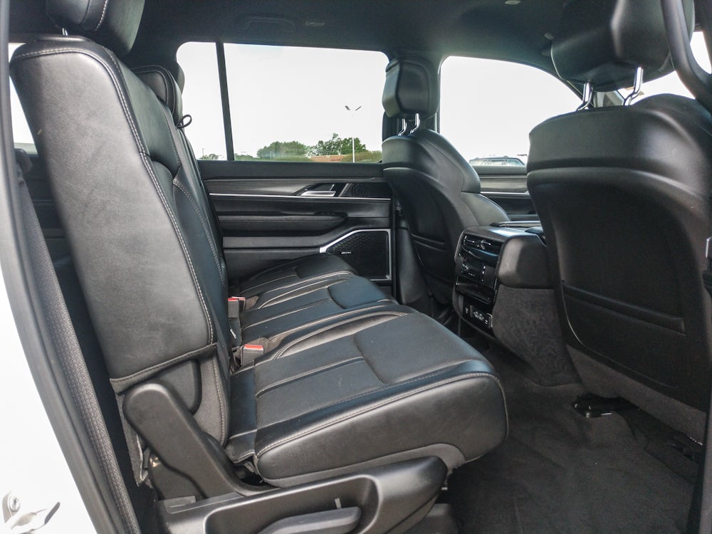 2023 Jeep Wagoneer L Series III