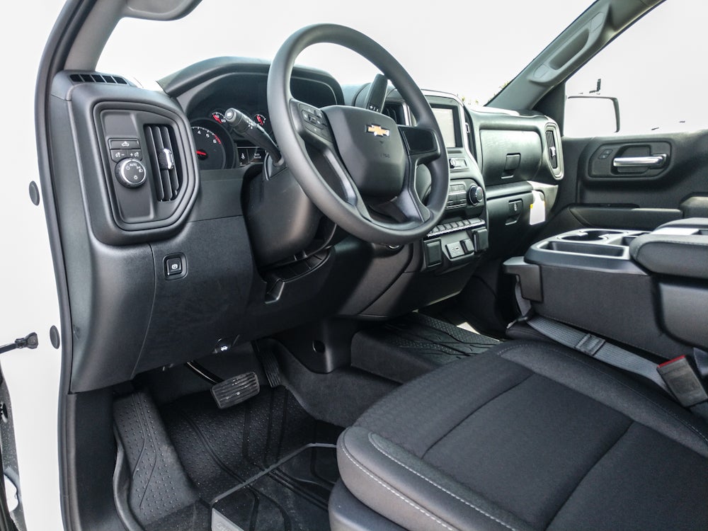 2026 Chevrolet Silverado 1500 Custom - Photo 7