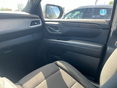 2023 Chevrolet Suburban LS