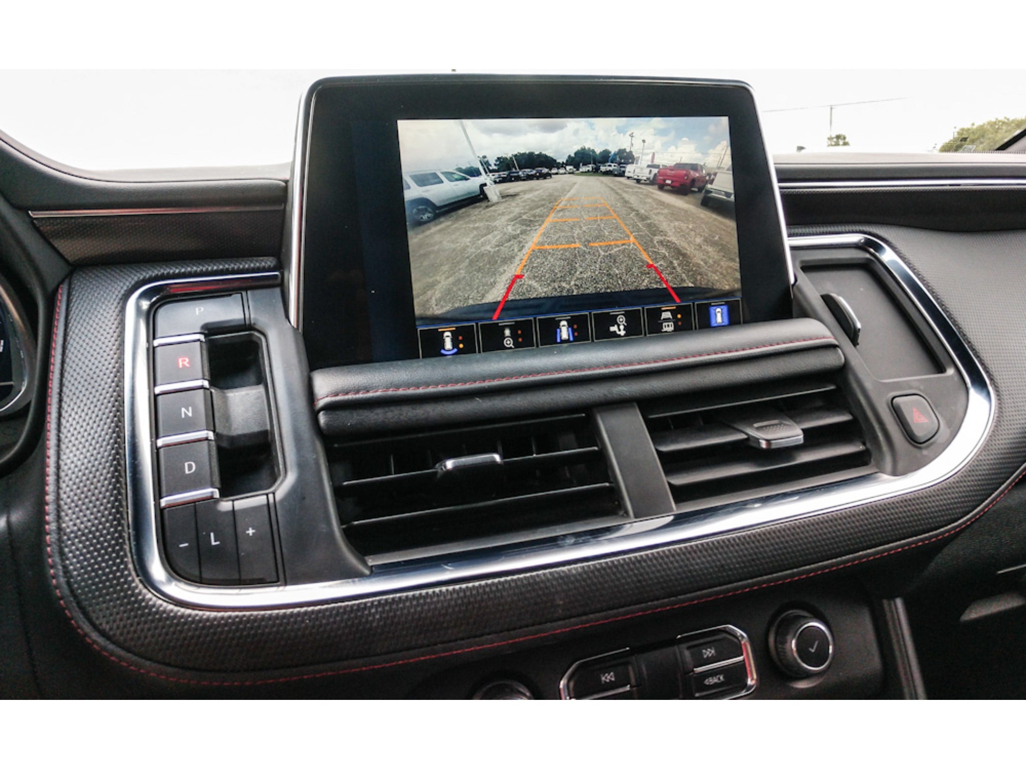 2022 Chevrolet Tahoe RST