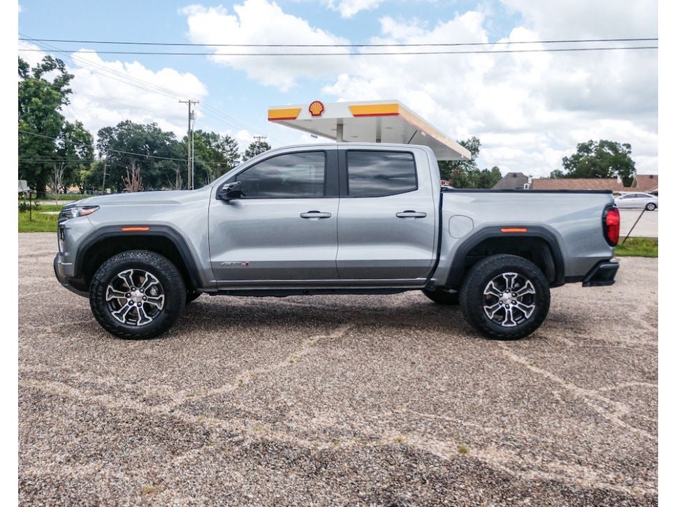 2025 GMC Canyon AT4