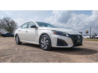 2024 Nissan Altima 2.5 S