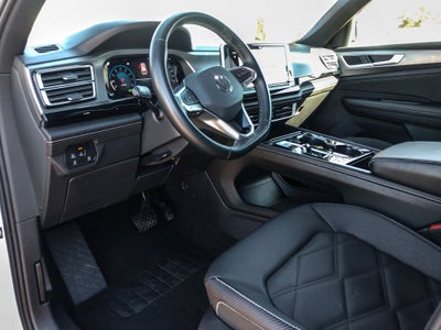 2024 Volkswagen Atlas Cross Sport 2.0T SE w/Technology