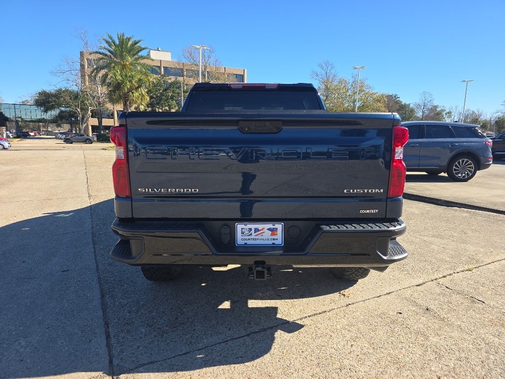 2023 Chevrolet Silverado 1500 Custom Trail Boss