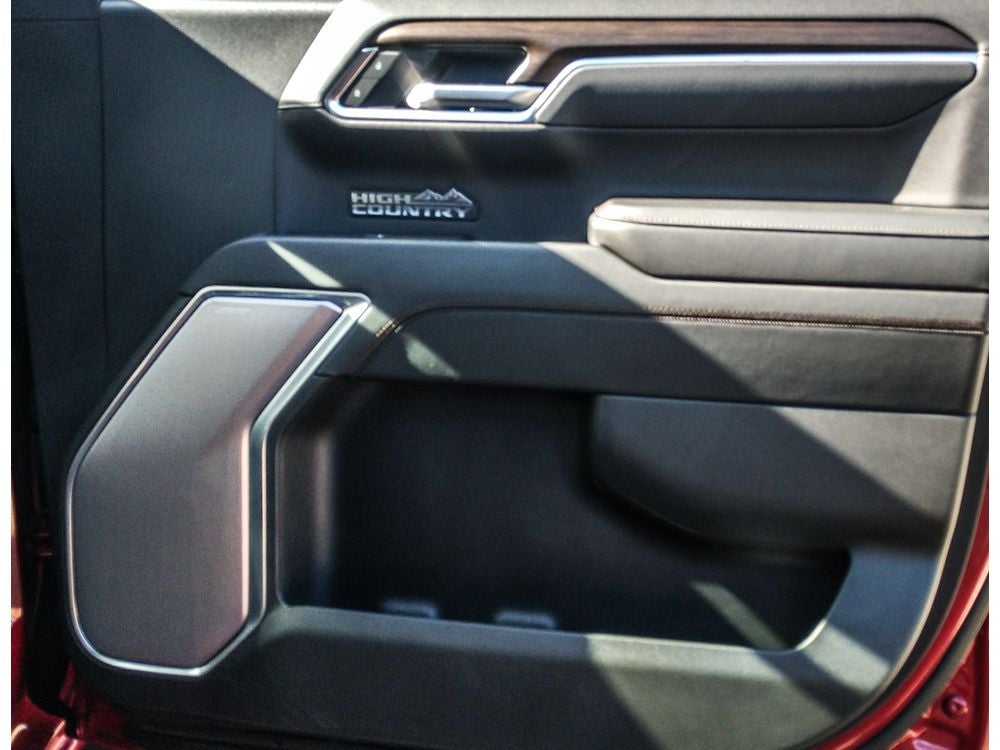 2025 Chevrolet Silverado 1500 High Country