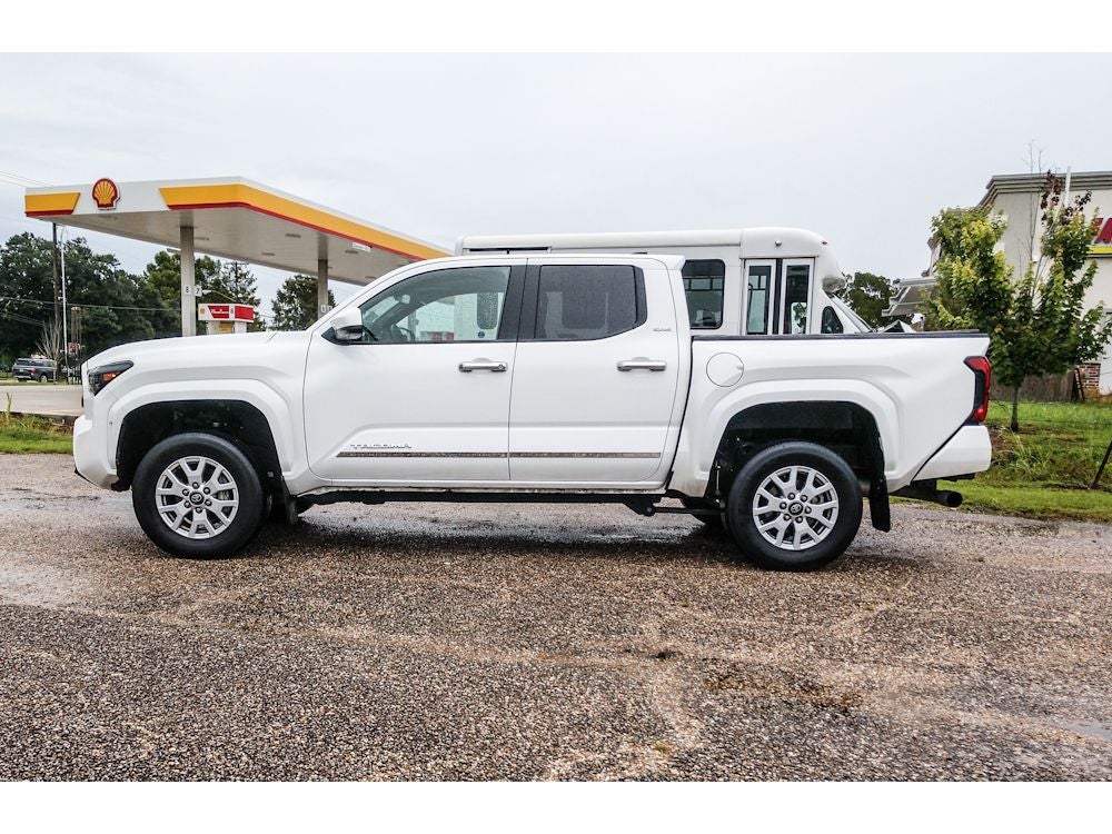 2024 Toyota Tacoma 2WD SR5
