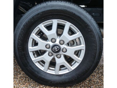 2024 Toyota Tacoma 2WD SR5