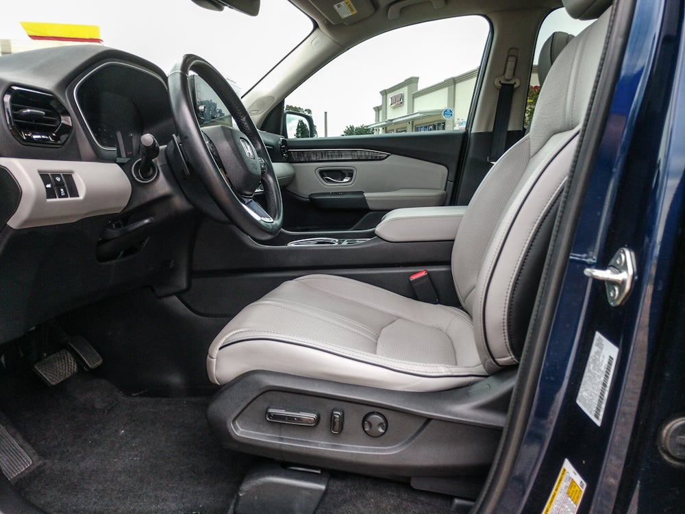 2023 Honda Pilot Elite