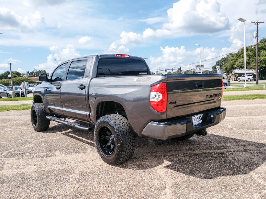 2018 Toyota Tundra 4WD SR5