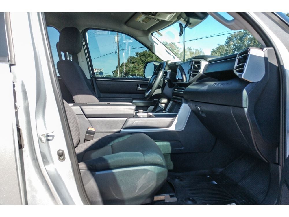 2024 Toyota Tundra 4WD SR5