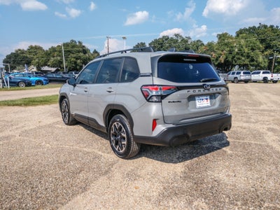 2025 Subaru Forester Premium