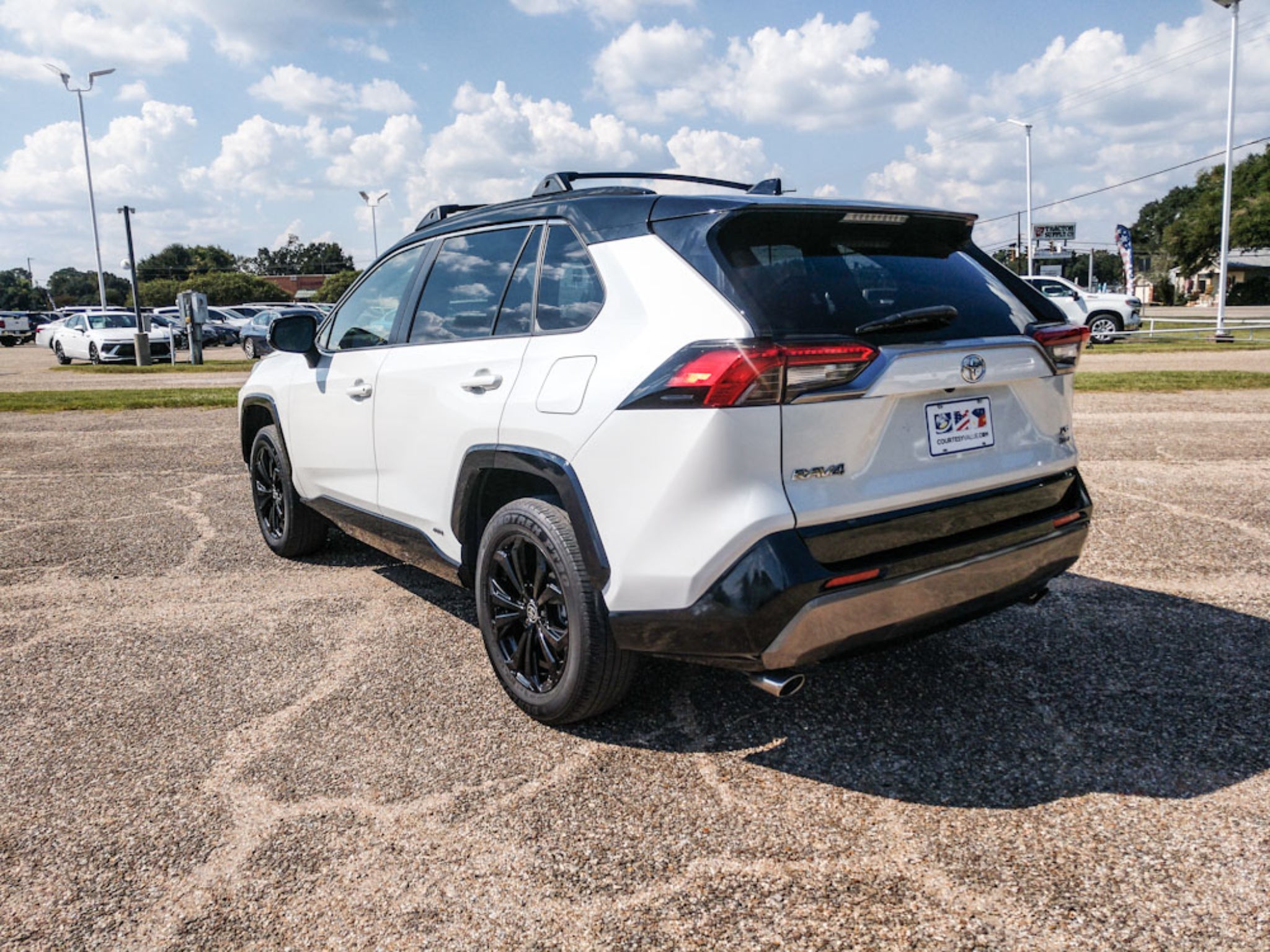 2025 Toyota RAV4 Hybrid XSE