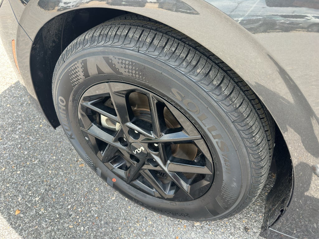 2025 Kia K5 LXS