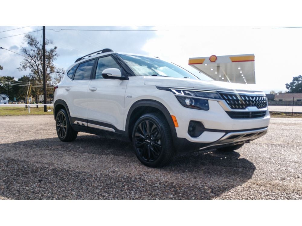 2022 Kia Seltos Nightfall