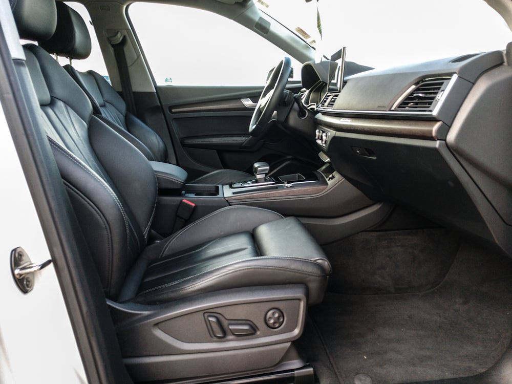 2024 Audi Q5 S line Premium Plus