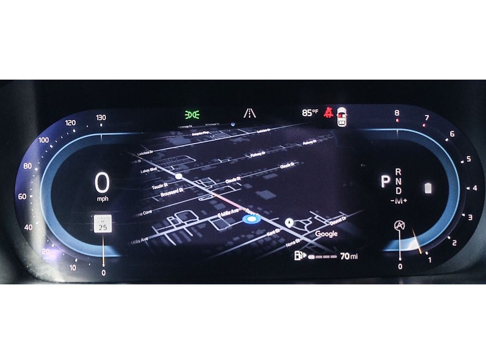 2023 Volvo XC90 Plus