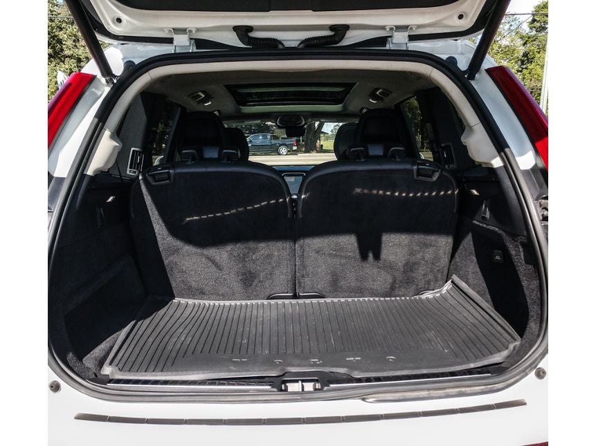 2023 Volvo XC90 Plus